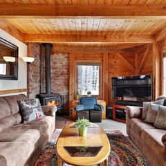 The Cabin at Killington: Right Unit