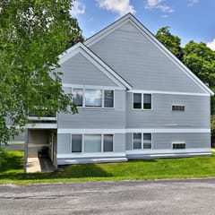 Charming Killington Studio w/ Pool. Bus Route. Ski Rental Deals! - Killington Center Suites 131