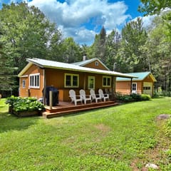 The Mendon Cottage: Charming Home Close to Killington, Pico and Rutland.