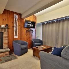 Alpine Oasis Studio at Mountain Green Resort Killington: Shuttle, Pool, Hot Tub, Gym, Deals!