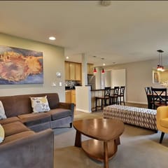 Spacious 2BR/3BA Killington Condo w/ EV Charger, Ski Discounts & Pool