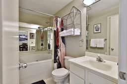 Gorgeous 2BR/2BA Woods Condo: Pool, Hot Tub, Spa/ Discounted Ski Rentals. V5 - Image 5