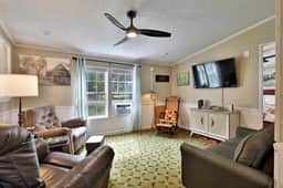 The Bomoseen Bungalow - Image 2