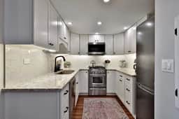 The ultimate Vermont getaway at our cozy 1BR/1BA ski-in/ski-out condo in Killington with AC - Image 3