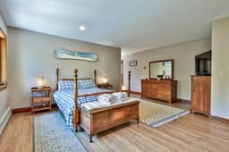 4BR Killington Home Perfect for Families, Pet-Friendly - Image 5