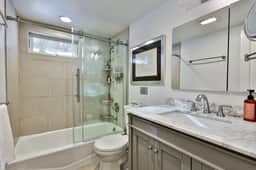 Summit House on George | Renovated | 5 Mins to K-1 | Lift & Rental Deals - Image 5