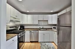 Trailside Village #1: Slopeside 1BR w/ Hot Tub and Sauna. Ski In/Out with Discounted Ski Rentals - Image 3