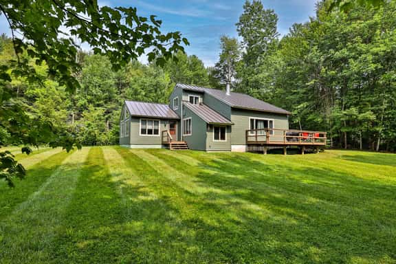 Private Killington Home w/ Indoor Hot Tub and 2 Living Rooms - Image 1