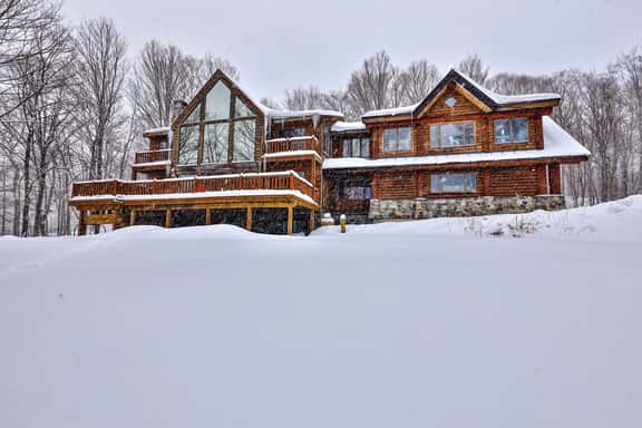 Ski-In/Ski-Out Log Cabin on Great Eastern Trail | Hot Tub, Sauna, Game Room - Image 1