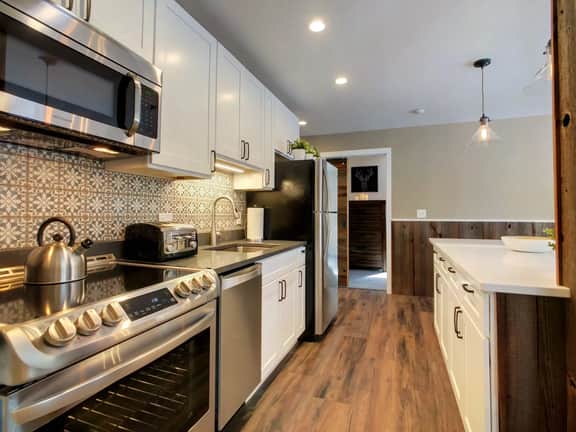 Modern Killington Farmhouse Condo: Close to it all! 412 - Image 3