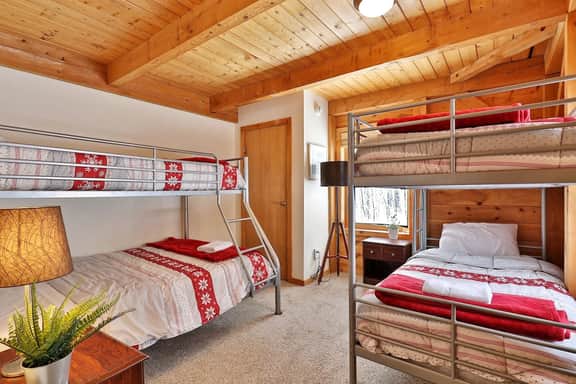 The Cabin at Killington: Left Unit - Image 5