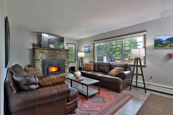 Bigelow Chalet at Killington - Image 2