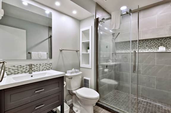 Killington Center 632: a spacious 2RM/2BA condo in the heart of Killington. Discounted ski rentals. - Image 5