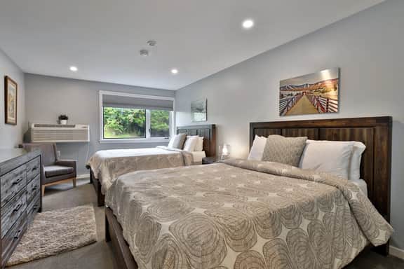 Ski Condo Close to Killington: Discounted Ski Rentals and Shuttle Bus. Killington Center 631 - Image 2