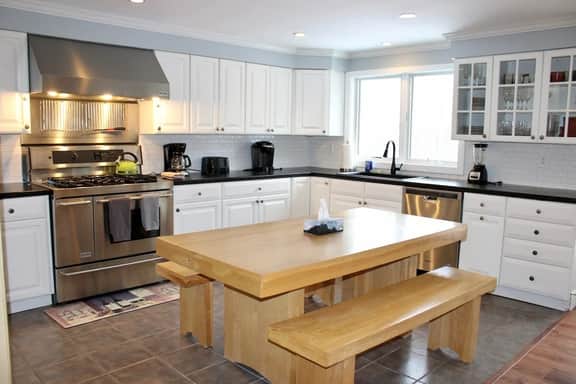Trailside Village #3: Slopeside 1BR w/ Hot Tub and Sauna. Ski In/Out with Discounted Ski Rentals - Image 4