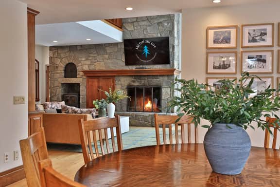 The Mountainside House - Image 4