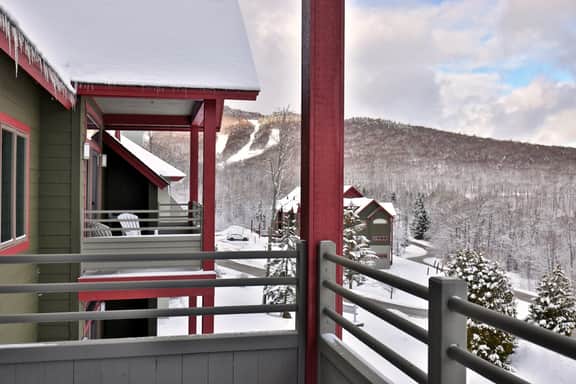 Lodges at Sunrise 3BR Luxury Ski On Ski Off Condo. Pool. Hot Tub. Gym. Discounted Ski Rentals. - Image 2