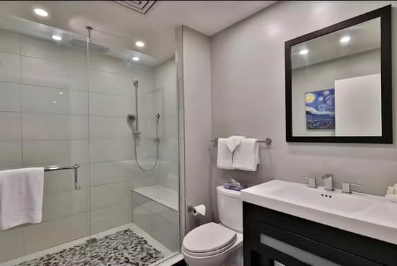 Spacious 2BR/3BA Killington Condo w/ EV Charger, Ski Discounts & Pool - Image 5