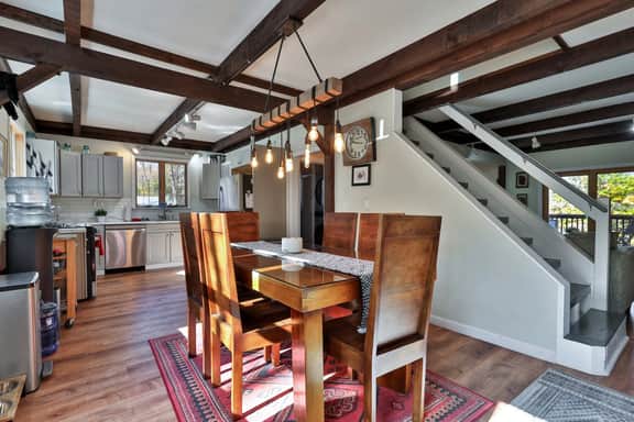 The Pinecone Retreat - Image 3
