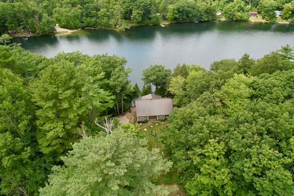 Lakeside Lodge at Fern Lake - Image 1
