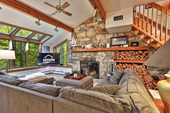 Lakewood Lodge - Image 1