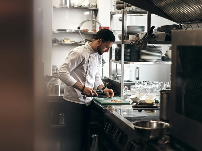 The Soul Chef, Holly Pierce